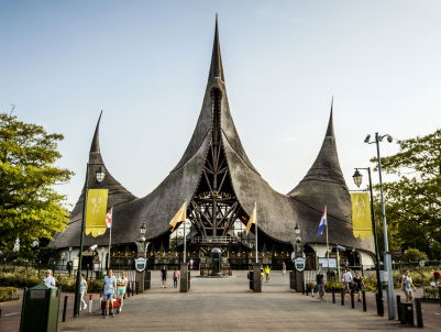 De Droomvlucht is jarig! Een terugblik met toenmalig Efteling-directielid Reinoud van Assendelft.