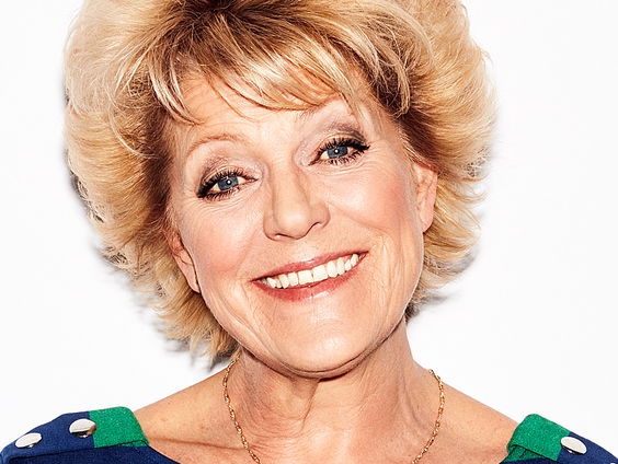 Kunststof - Simone Kleinsma, zangeres en actrice