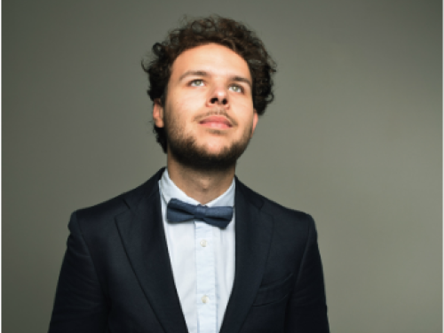 Druktemaker Tom Lash - Stront op internet