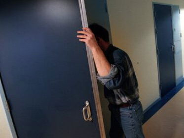 Contact houden blijkt sleutel tegen 'draaideur-patiënt' in psychiatrie