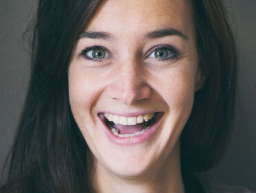 Mondkapje in de trein? Yora Rienstra vindt het maar ongemakkelijk...