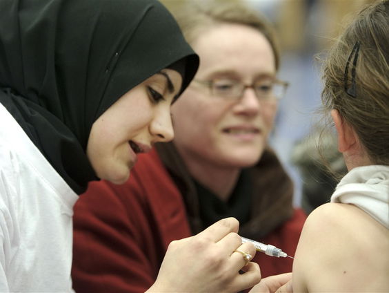 Vaccins en medicijnen testen op kinderen: waarom is het zo belangrijk?