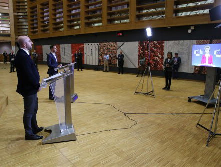 Corona-diplomatie op afstand