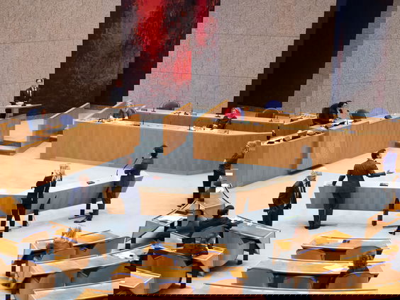 Wie schreef de woorden 'Pieter Omtzigt, functie elders?'