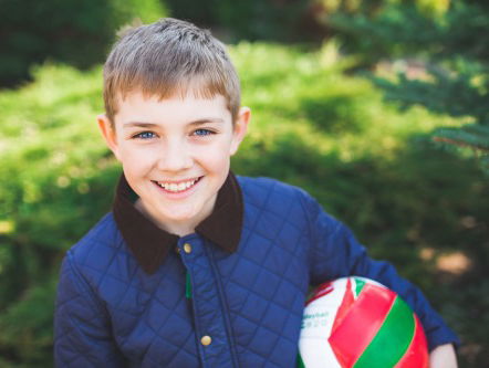 Stand.nl: Je kind overal kunnen volgen, doet meer kwaad dan goed