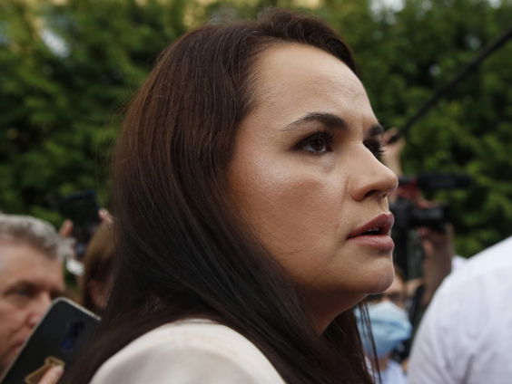 Wit-Russische oppositieleider lijkt onder druk gezet in mysterieuze video