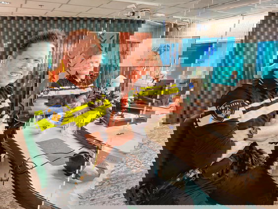 Politiemannen John Stultiens en Johan Hendriks blikken terug op één jaar corona in het grensgebied