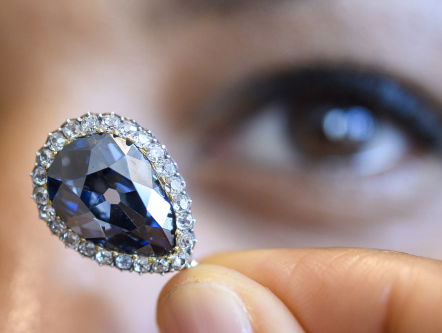 De ontdekking van de blauwe Farnese diamant