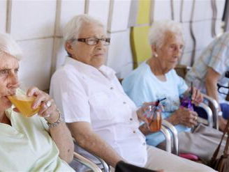 Niet vergeten ook de oudjes water te geven