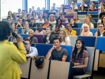 Quirine Gemke overleefde met pijn en moeite het eerste jaar van haar studie