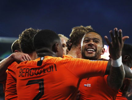 Spektakelstuk Nederland-Engeland op muziek