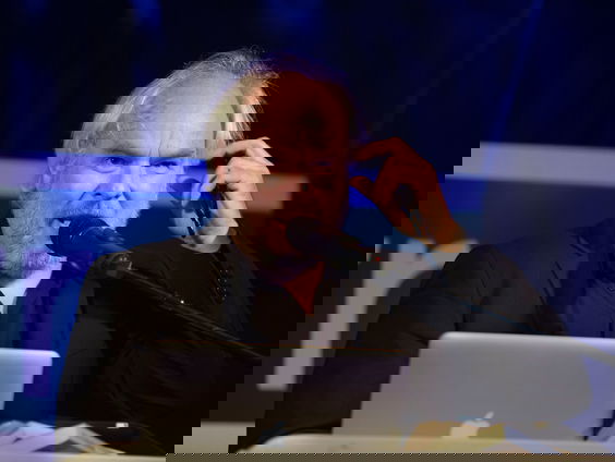 Deze week te gast: dichter Nico Dijkshoorn