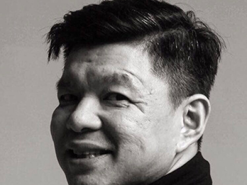 Hello Asia: Sulung Landung