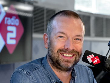 Er is er 1 jarig: Jeroen kijk in de Vegte