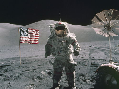 Van wie is de maan eigenlijk, waarop de Chinezen net wereldnieuws maakten?