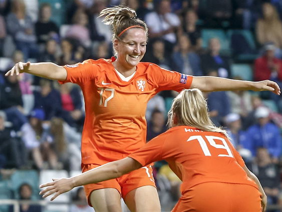 Blije international Jansen tekent bij Valencia: 'Wilde heel graag naar Spanje'