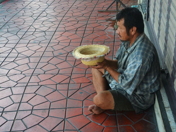 Natuurlijk moeten wij ontwikkelingshulp bieden in tijden van Corona