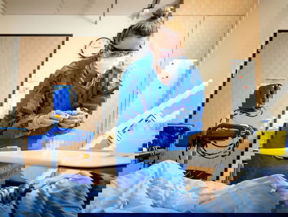 Waarom lukt het ziekenhuizen niet om de IC-capaciteit uit te breiden?