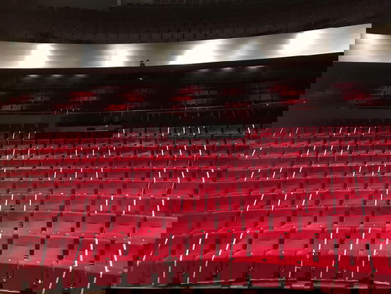 Hoe wordt er met de cultuursector omgegaan in het buitenland?