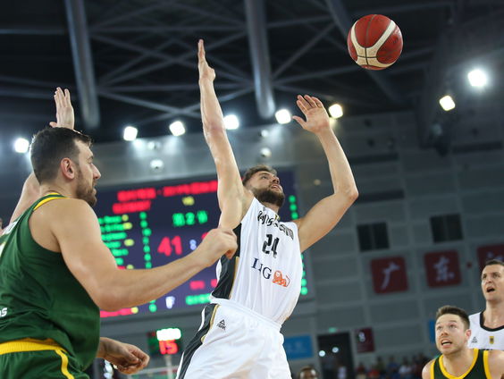 'Basketbalclubs ondanks situatie redelijk positief over toekomst'