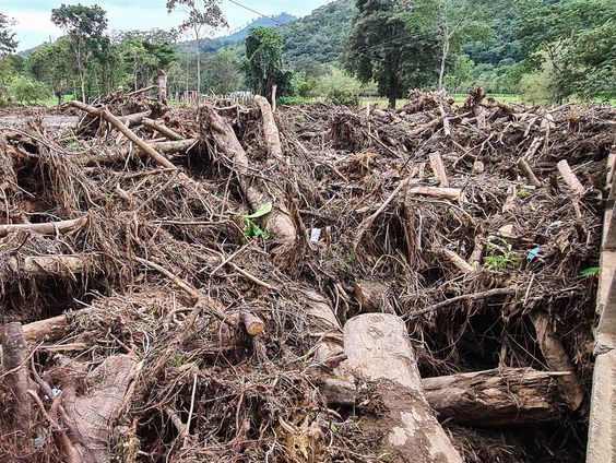 Orkaan in Honduras laat puinhoop achter