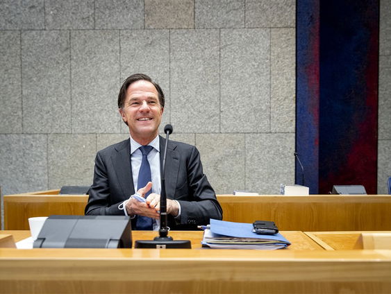 Stand.nl: Het is terecht dat de VVD Rutte ten volste blijft steunen