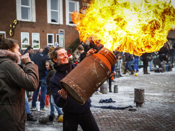 Toch met een (carbid)knal het nieuwe jaar in