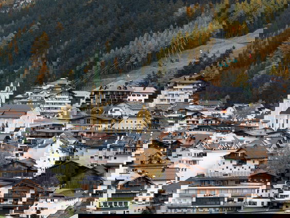 Eerste rechtszaak over coronabrandhaard Ischgl begint