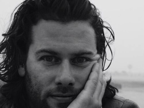 Achter de Geraniums: het leven van een thuiszorgmedewerker