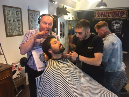 Echte mannen in de barbershop, deel 2