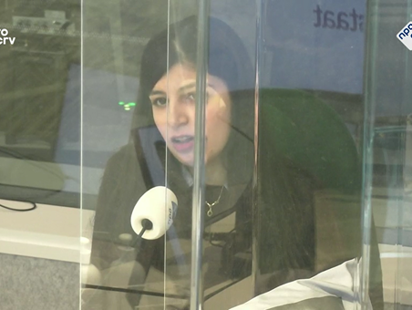 Taalnieuws: Sham Ahmed over de nieuwe taaleisen voor naturalisatie