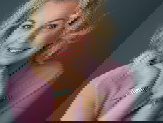 Kunststof - Annejet van der Zijl, schrijver