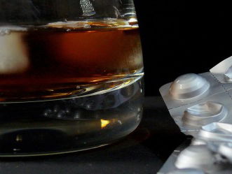 Het is festivalseizoen dus: drank en drugs, is dat zo slecht voor je..