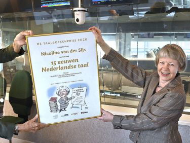 Taalboekenprijs voor ´15 eeuwen Nederlandse taal´ van Nicoline van der Sijs