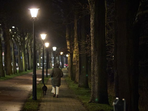 Stand.nl: Met een avondklok valt prima te leven