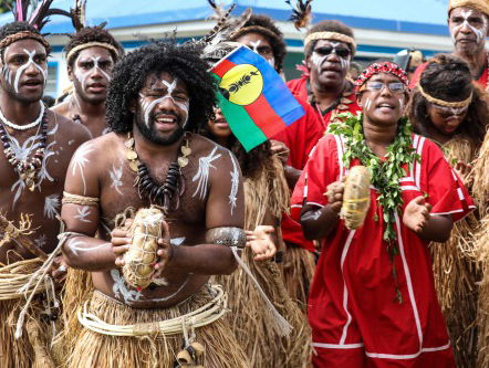 De kranten in het misschien binnenkort onafhankelijke Nieuw-Caledoniƫ