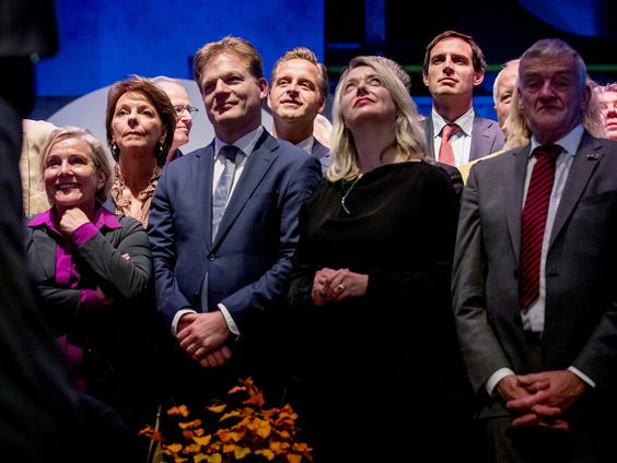 Moet het CDA formeren en regeren met Mark Rutte?