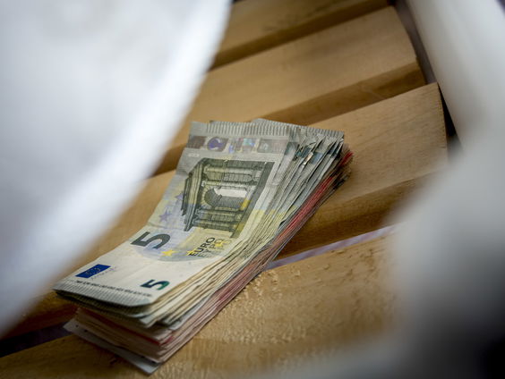 Corona en de schade aan de economie: ‘Er worden nu ook zombiebedrijven overeind gehouden’