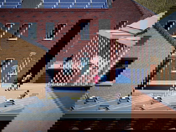 Waarom de asielopvang weer stokt in Nederland