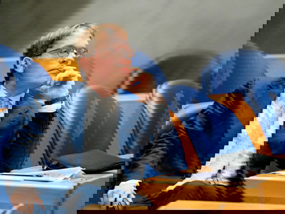 Hoe gaat het buitenland om met controversiële uitspraken van politici?