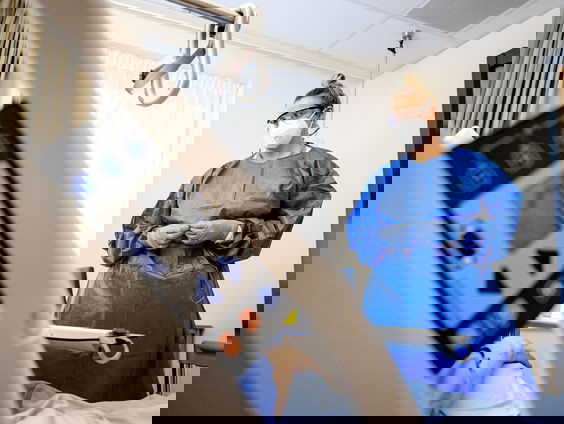 Politiek verslaggever over coronasituatie