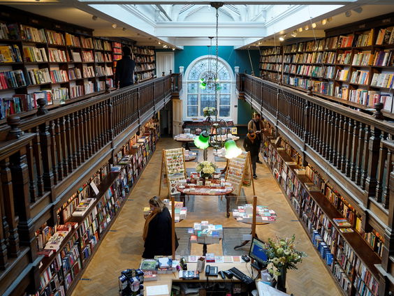 Stefanie Liebreks wint 'Brandsalarm': aanmoedigingsprijs voor literatuurtalent