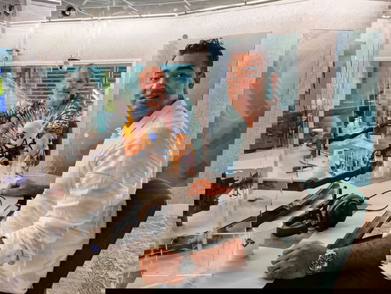 Hans Spekman en Aziem Jarmohamed over effect van coronacrisis op scholen in achterstandswijken