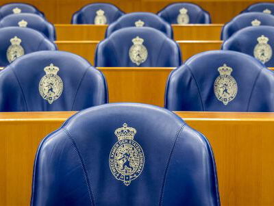 Politieke onrust in Australië en Groot Brittanië