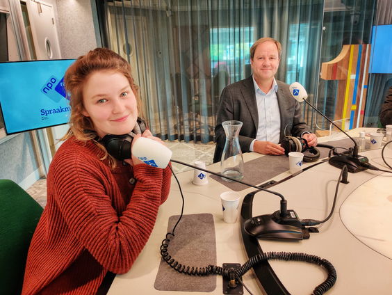 Julia van der Vlugt en Paul Bartelings over het theaterstuk ‘Wat zou jij doen?’