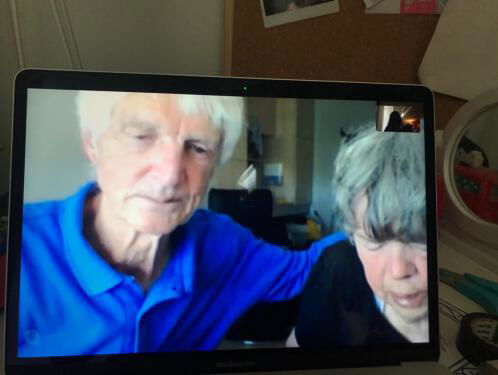 Charles de Koning trok bij zijn vrouw in het verpleeghuis in