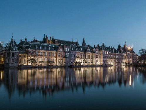 Voorzitter van de Eerste Kamer over de coronacrisis