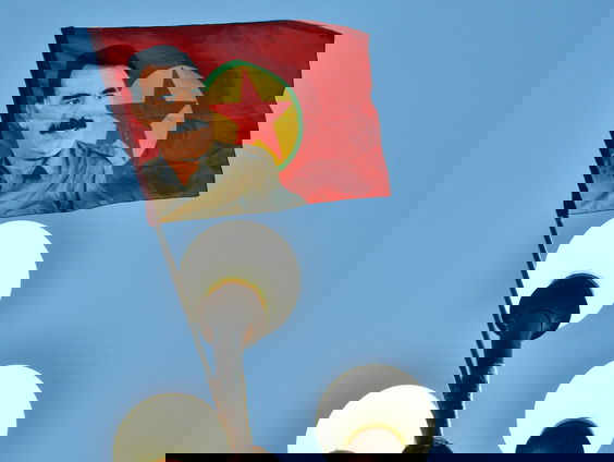 Honderden arrestaties in Turkije vanwege banden met PKK na vondst lichamen