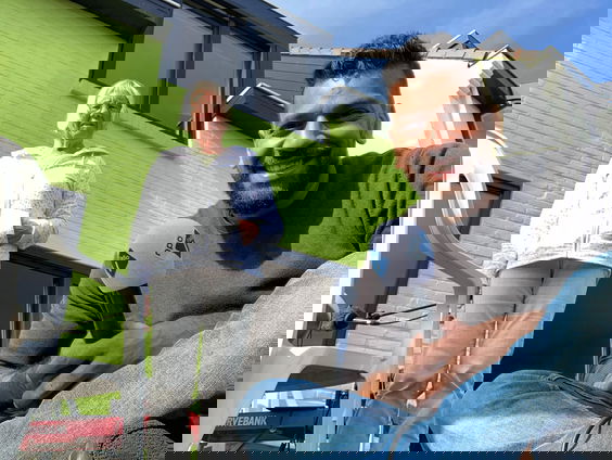 Ineke's appeltjesgroene huis moet overgeschilderd