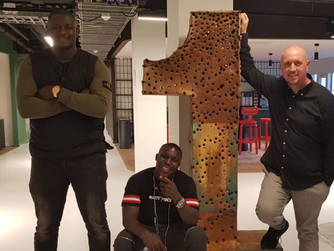 Massief en Roya2Faces brengen samen een track uit?!